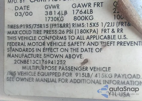2000 Chevrolet Tracker Hard Top z USA, uszkodzony, nr VIN 2CNBE13C1Y6941252